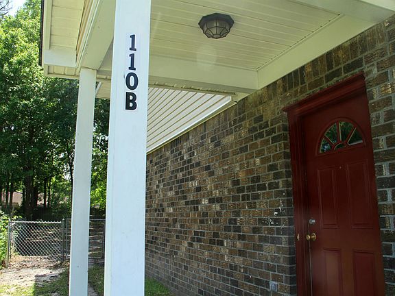 2nd image of 110 Roberta Dr #B