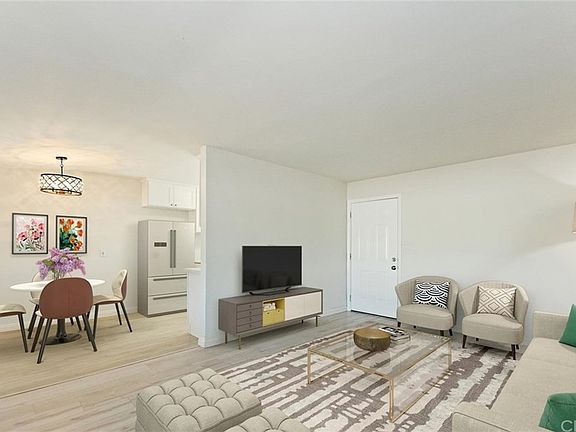 5th image of 17009 E Cypress St