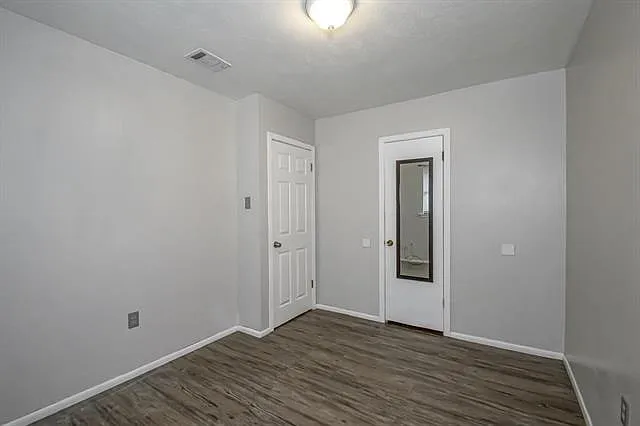 1849 Redwood Dr — Photo 16