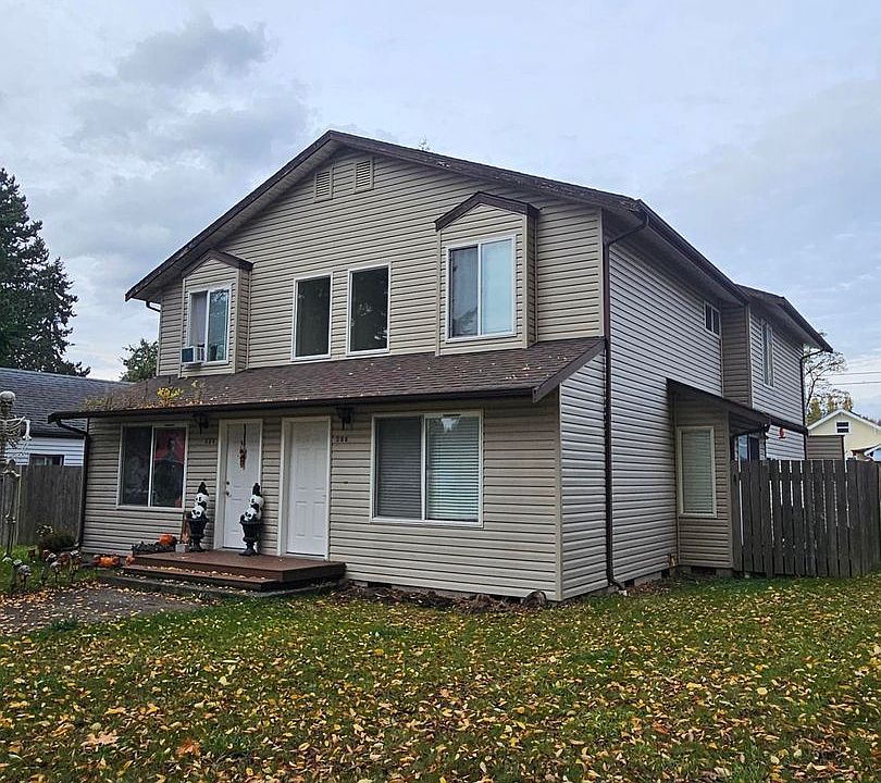 2nd image of 550 & 556 G St #556