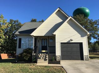 1533 Ridgemont Dr, La Vergne, TN 37086