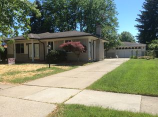 42251 Jason Dr, Clinton Township, MI 48038