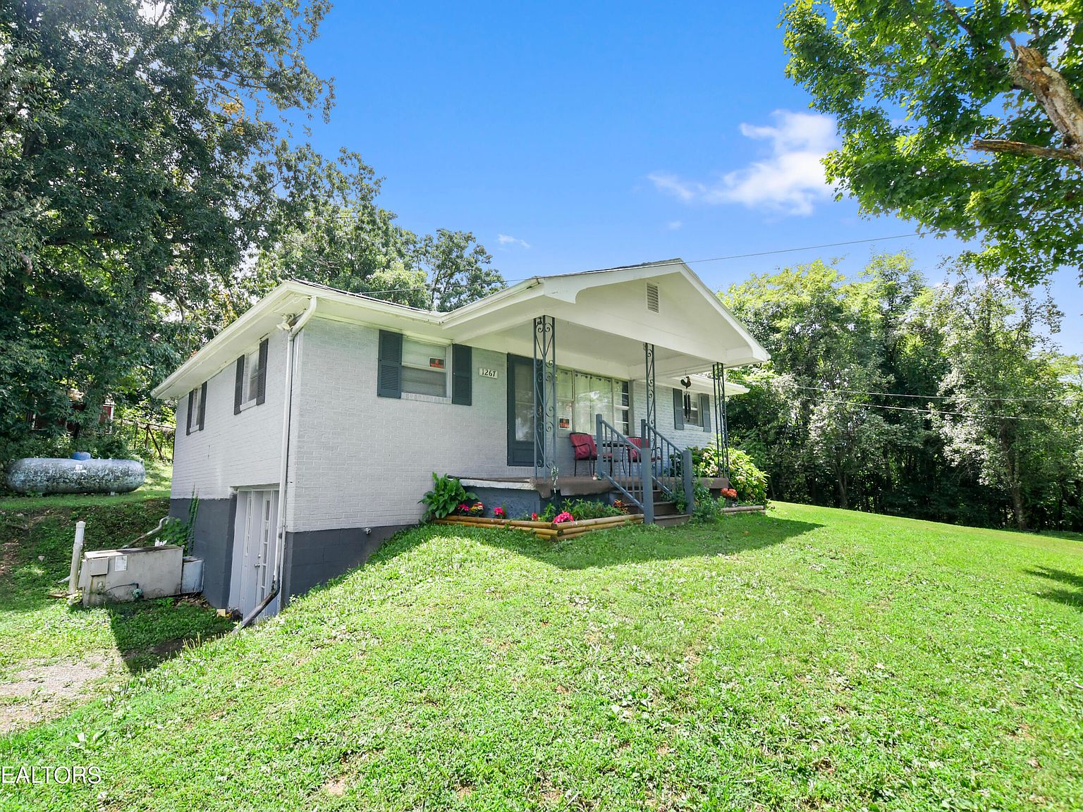 1267 Pinecrest Rd, Jacksboro, TN 37757 MLS 1271648 Zillow