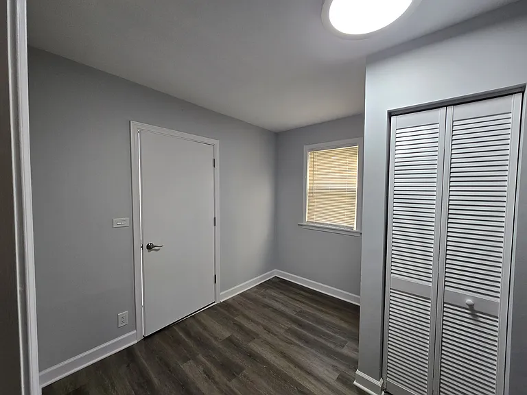 3118 N Central Park Ave #1R — Photo 3
