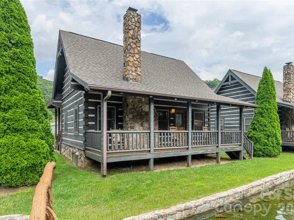 93 Rachels Cir, Maggie Valley, NC 28751