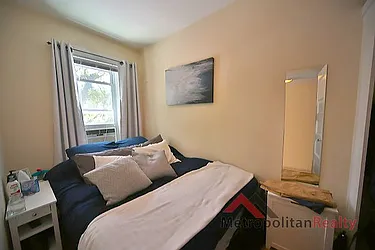 Rented by Metropolitan Realty