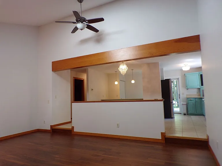 4015 Holiday North Ct — Photo 10