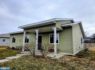 1212 15th Ave E, Hibbing, MN 55746