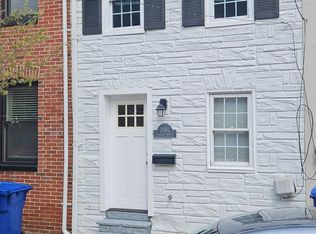 2002 Fountain St, Baltimore, MD 21231