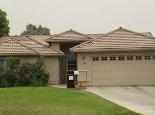 1446 N Verde Vista Ct, Visalia, CA 93291