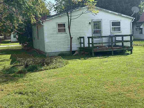 2nd image of 2710 Sycamore St