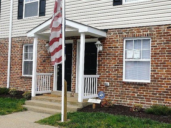 2nd image of 3506 E Richmond Rd APT 112