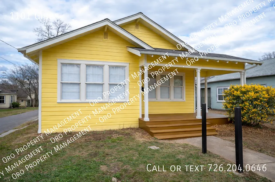 Nice 3 BR Rental Near Downtown — Photo 3