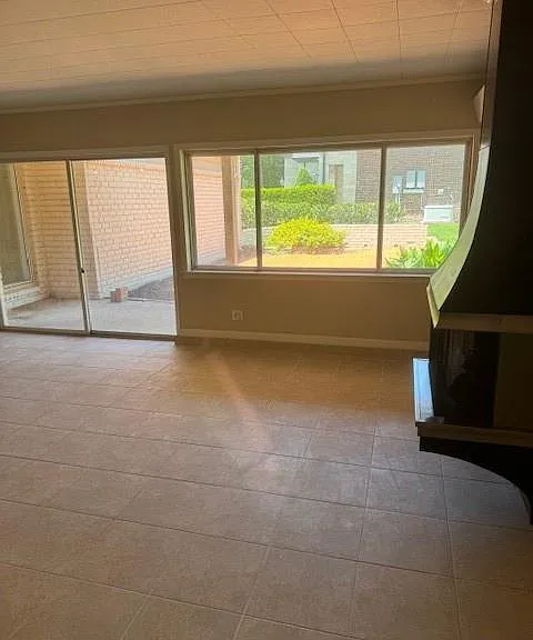 6006 Bermuda Dunes Dr — Photo 7
