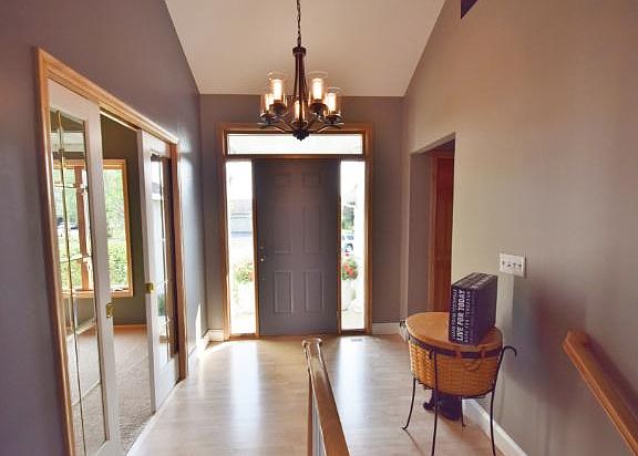 2nd image of 2349 Eagle Valley Dr