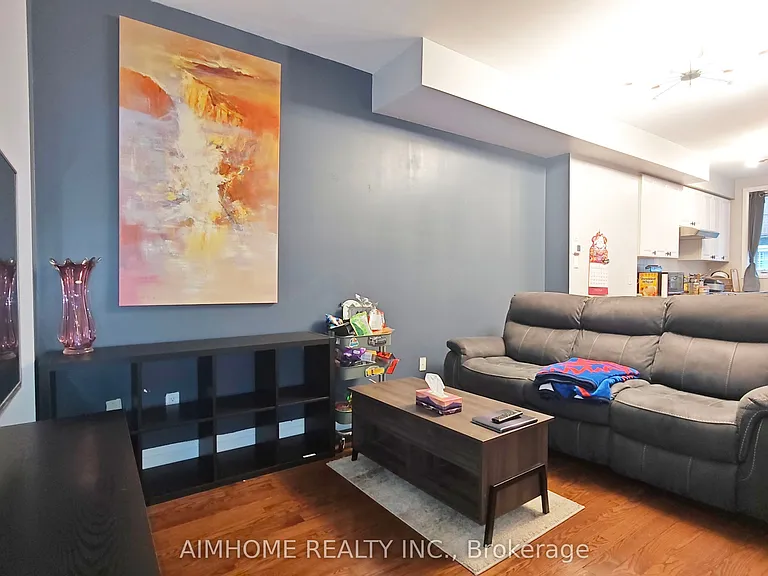 40 Raffeix Ln — Photo 4