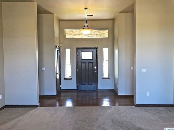 5th image of 4805 Pinehurst Dr