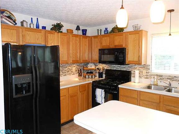 3rd image of 4330 Grays Market Dr
