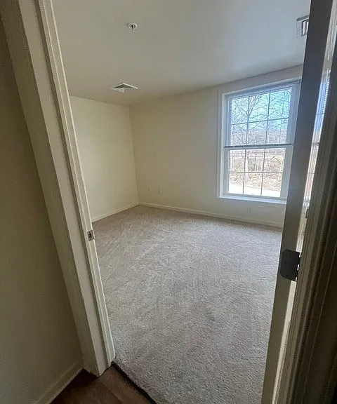 11 Davis Rd #11 — Photo 6