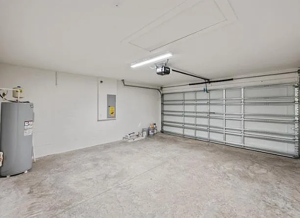 27017 Mott Ave — Photo 14