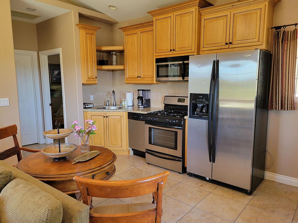 1st image of 41105 Mesa Verde Cir #A