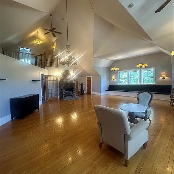 14 Bartlett Ave #1 — Photo 1