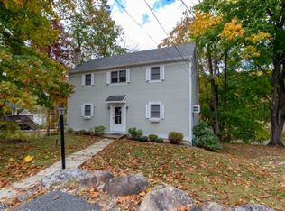 22 E Shore Trl, Stockholm, NJ