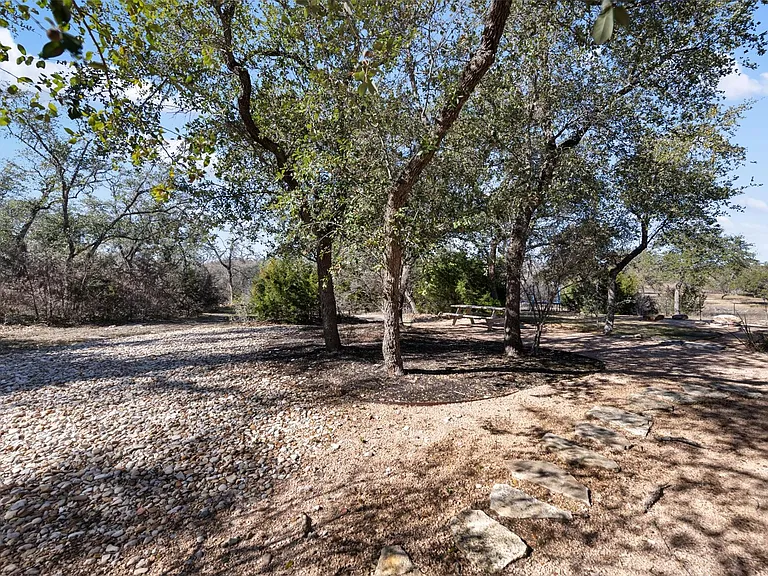 1610 Pace Bend Rd N — Photo 30