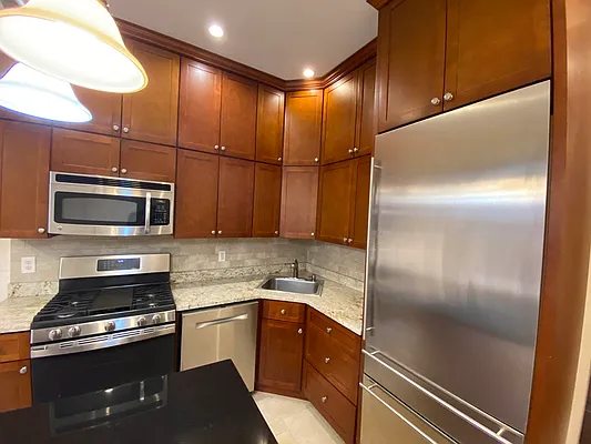 Rented by Guidance Realty Corp. | media 33