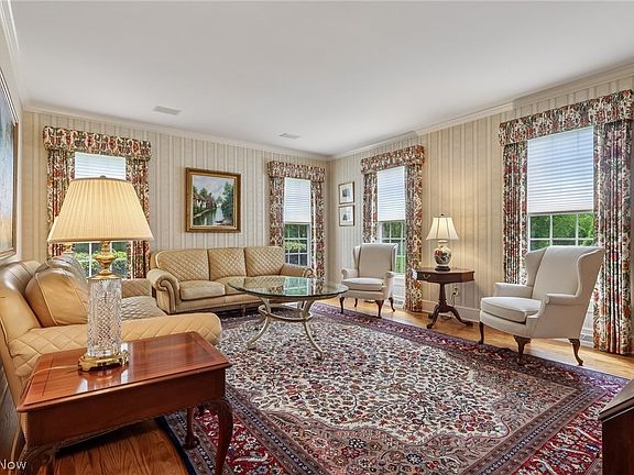 4th image of 14745 Stonehedge Dr