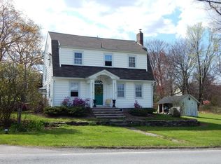 13 Race Rd, Dallas, PA 18612