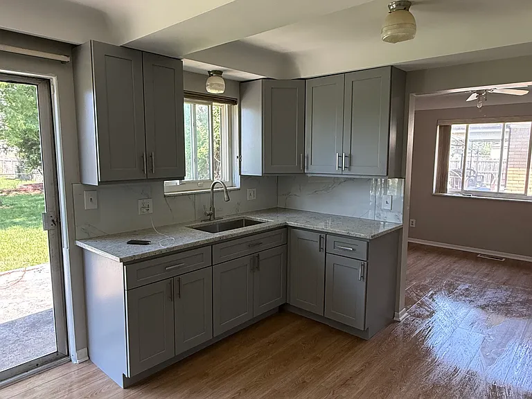 28969 Warner Ave — Photo 3