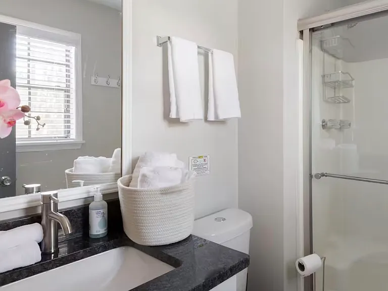 942 Cadencia Way SW — Photo 1