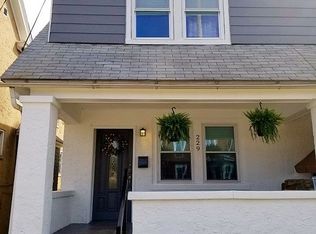 229 E Brown St, Norristown, PA 19401