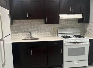 220 Sumner Ave #18, Roselle Park, NJ 07204