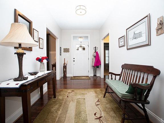 4th image of 309 Portico St Lot J5