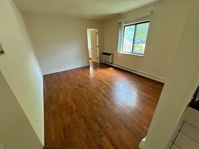 1702 W Victoria Dr #103 — Photo 15