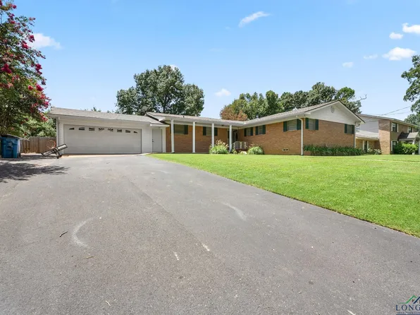 2202 Clayton Ln, Henderson, TX 75652