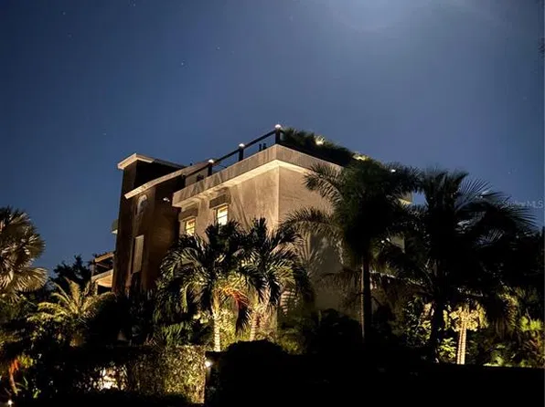 700 GULF BAY ROAD, LONGBOAT KEY, FL 34228
