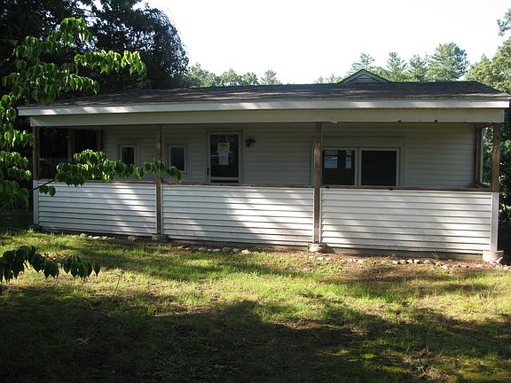 2nd image of 128 N Lake Ave