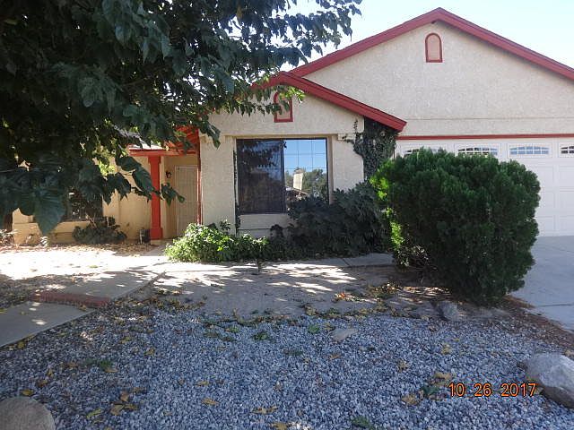 1st image of 146 Deblynn Ct