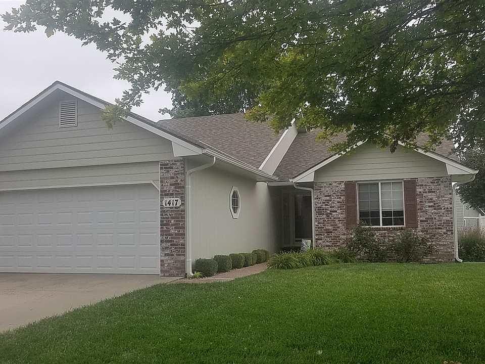 1st image of 1417 Stone Bridge Dr