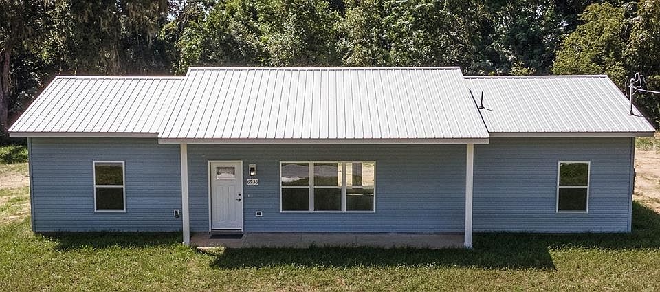 1st image of 6936 SE 124th Ln
