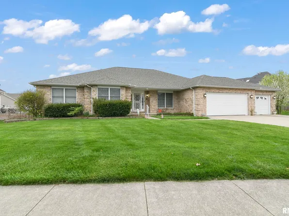 3009 Red Bud Ln, Springfield, IL 62712