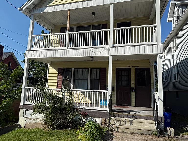 1017 Fairfield St #2 — Photo 1