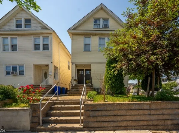 1058 Fanny St, Elizabeth City, NJ 07201