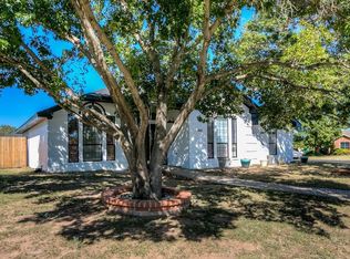 5802 Normandy Ln, San Angelo, TX 76901