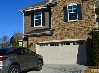 516 Methven Grove Dr, Cary, NC 27519