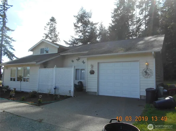 730 Bush Point Road, Freeland, WA 98249