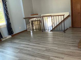 824 Henry St, Waunakee, WI 53597